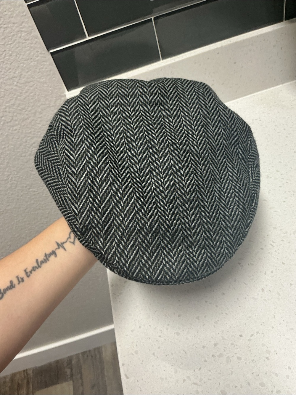 Classic Herringbone Newsboy Cap in Black and White